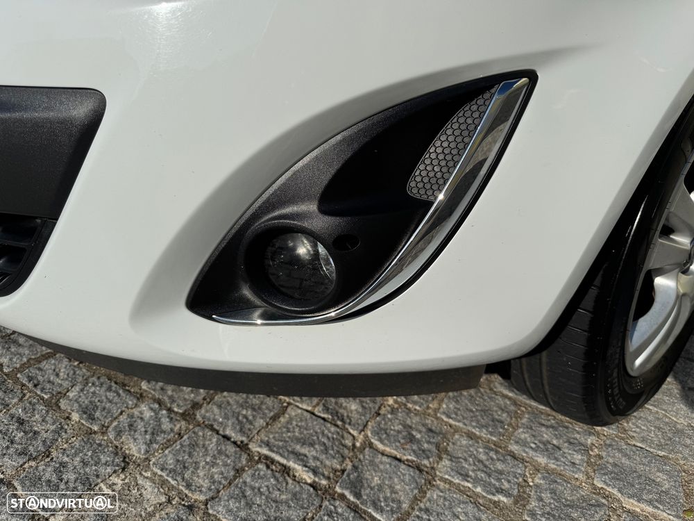 Opel Corsa 1.2 Cosmo - 26