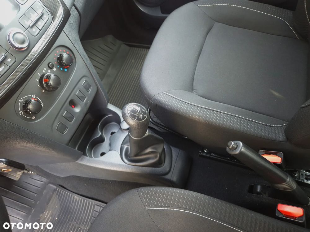 Dacia Sandero SCe 75 Essential - 19