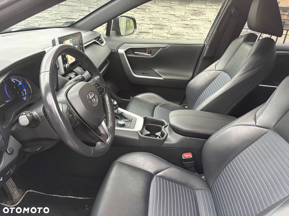 Toyota RAV4 - 19