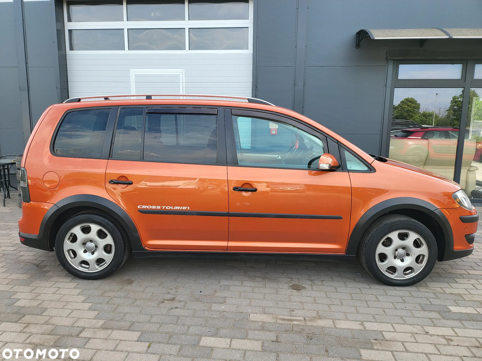 Volkswagen Touran 1.4 TSI Cross - 6
