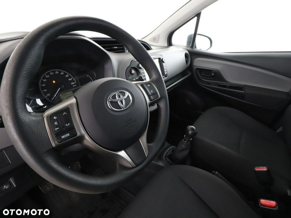 Toyota Yaris 1.5 Active - 15