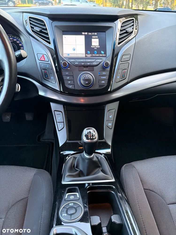 Hyundai i40 - 12