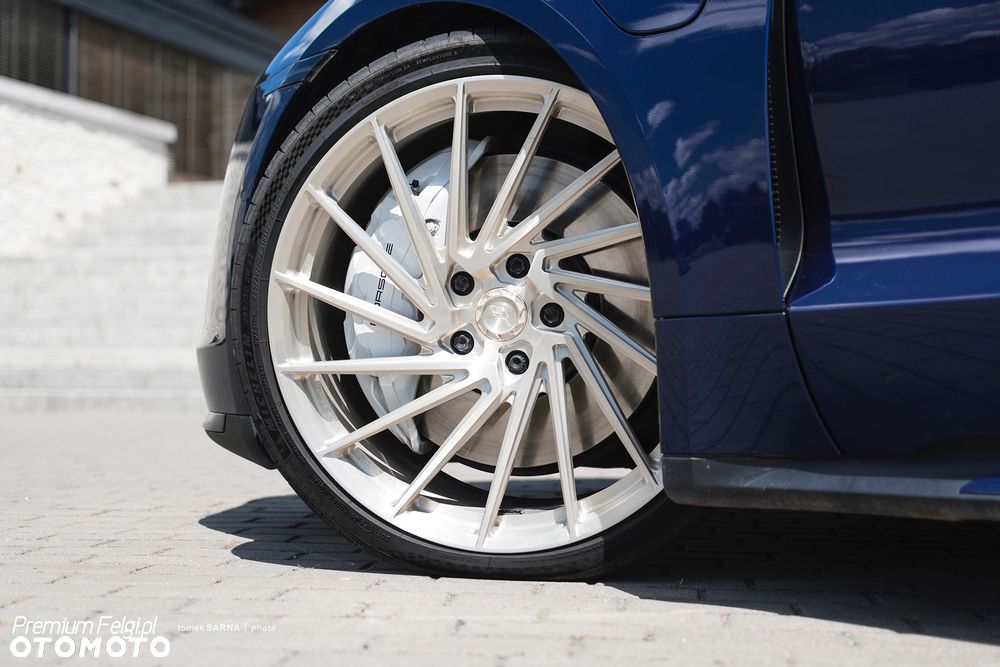 Porsche Taycan 22-calowe felgi Turismo RST  + opony letnie Michelin PS4 - 7
