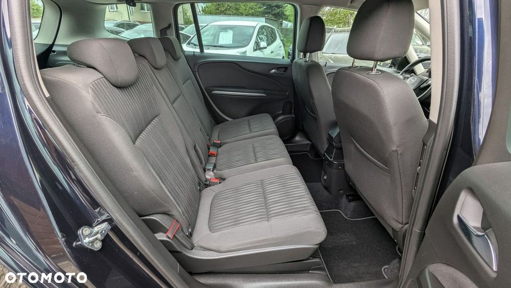 Opel Zafira - 16
