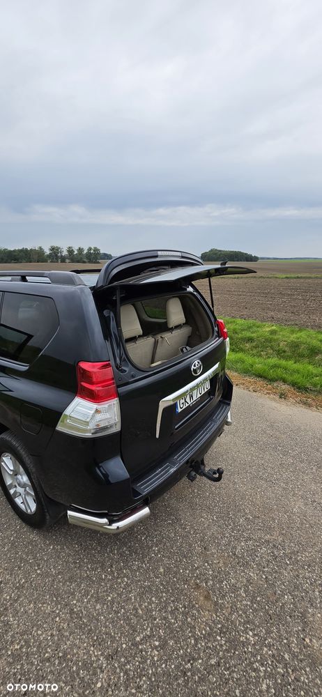 Toyota Land Cruiser LC 3.0 D-4D Prestige - 8