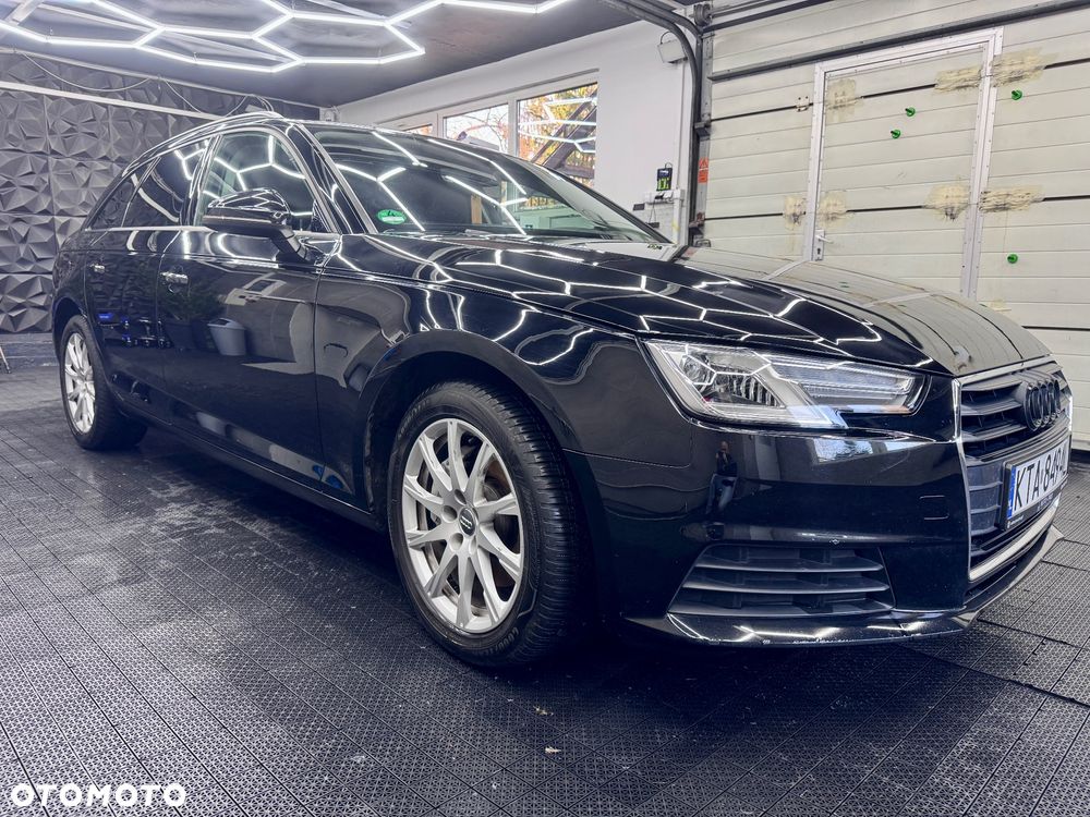 Audi A4 Avant 2.0 TDI S tronic - 5