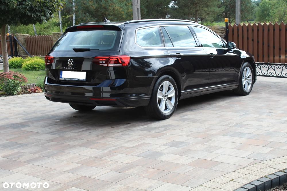 Volkswagen Passat 2.0 TSI Business DSG - 2