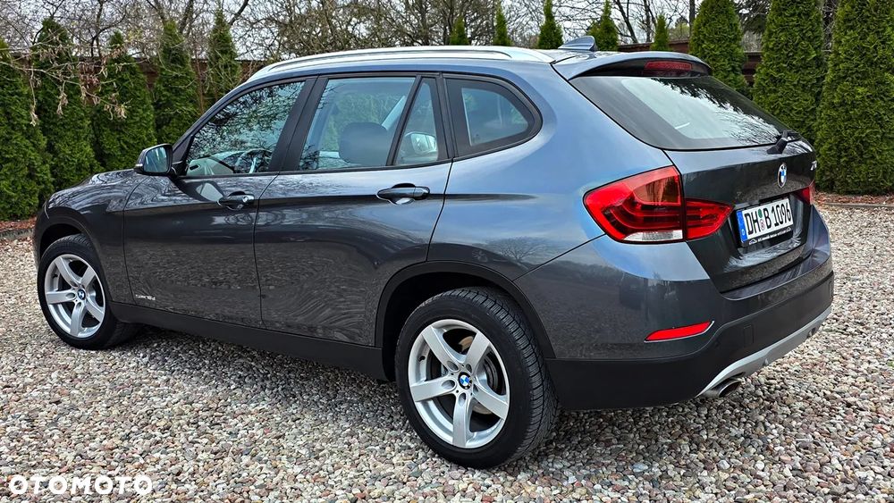BMW X1 sDrive16d xLine - 12