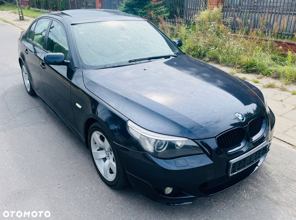 BMW Seria 5 525i - 2