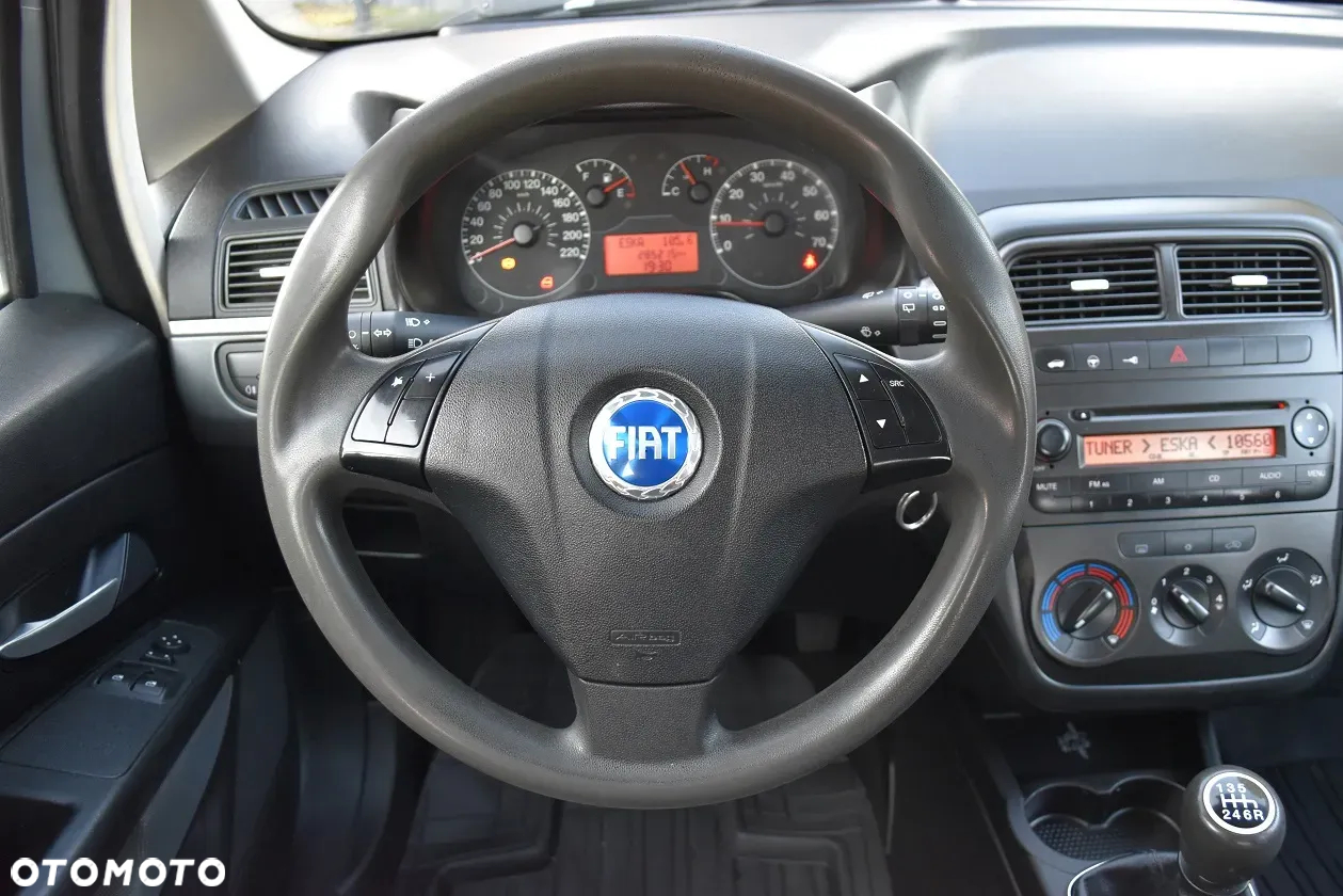 Fiat Grande Punto 1.4 16V Active - 22