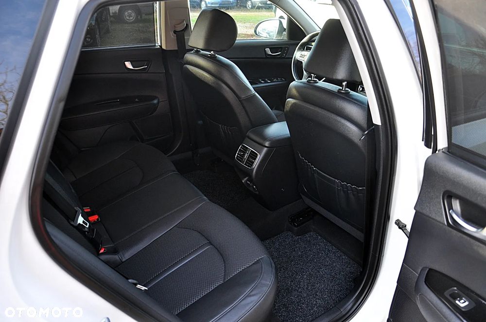 Kia Optima Sportagon 1.7 CRDI DCT Business Supreme - 29