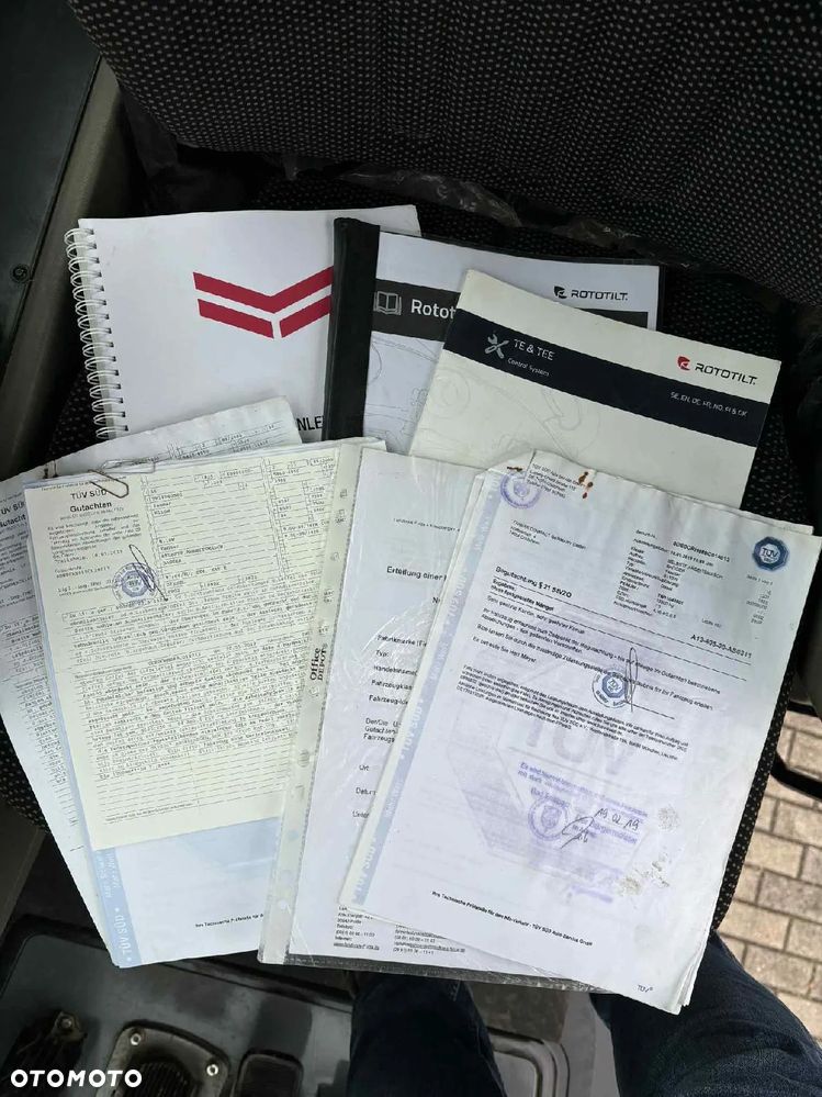 Yanmar B110W ROTOTILT 4 ŁYŻKI TYLKO 2618 mth - 36