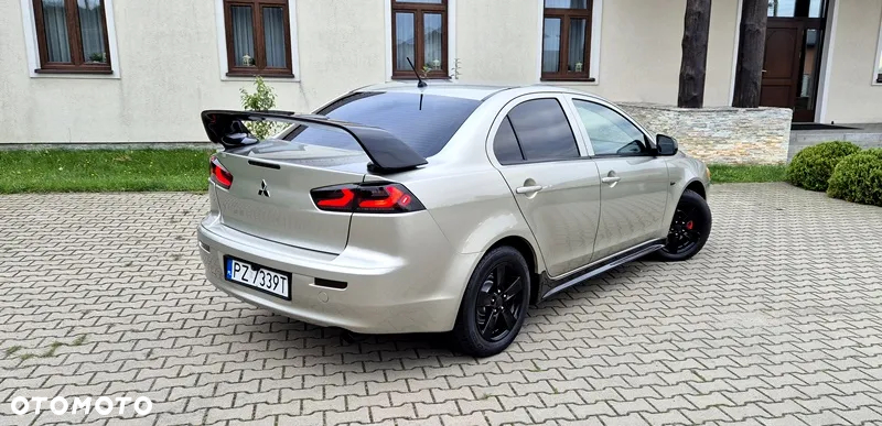 Mitsubishi Lancer 1.8 Instyle NAVI LPG - 29