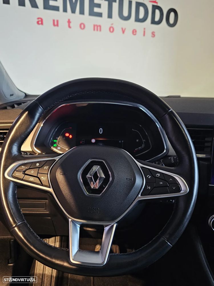 Renault Captur 1.3 TCe Exclusive EDC - 23