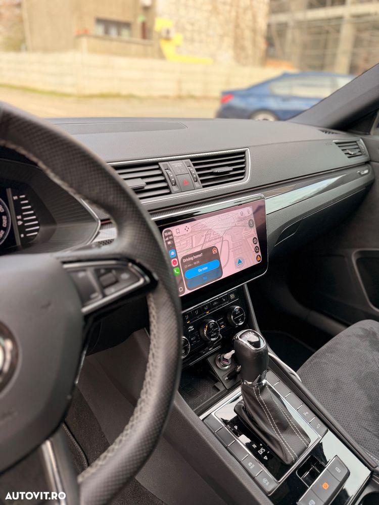 Skoda Superb 2.0 TDI DSG Sportline - 15