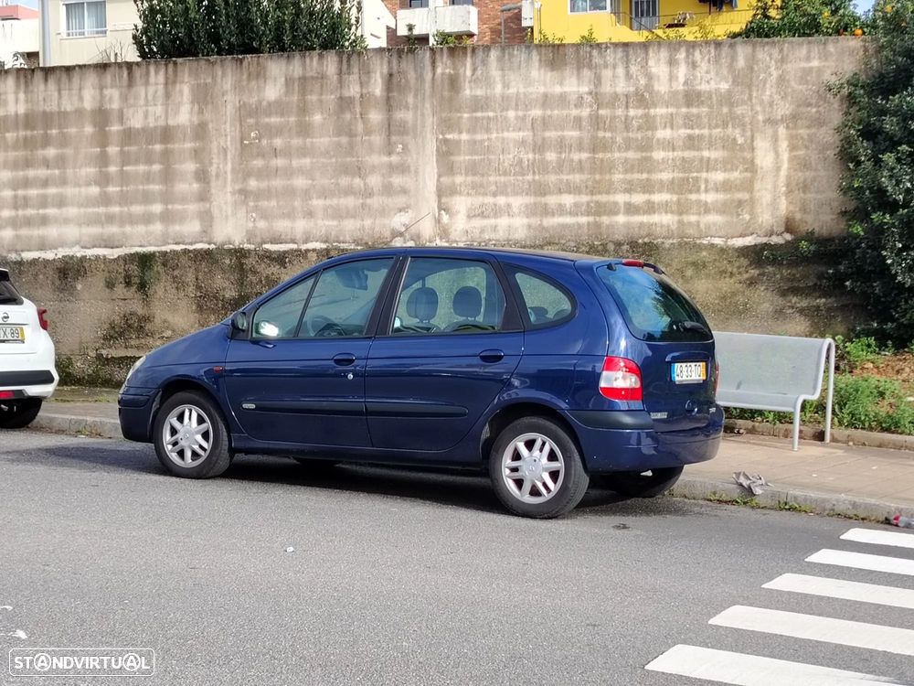Renault Scénic 1.4 16V Dynamique - 1