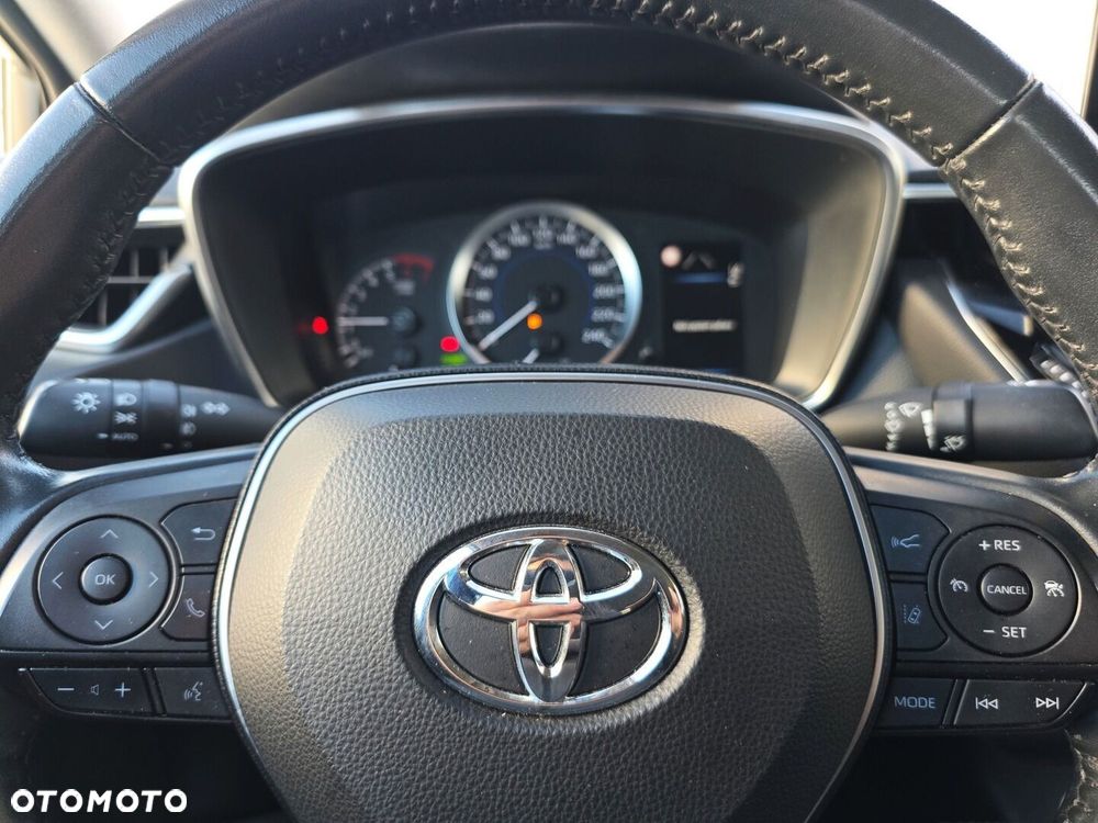 Toyota Corolla 1.8 Hybrid Comfort - 18