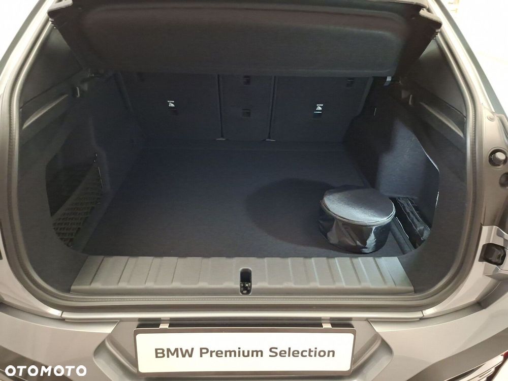 BMW iX2 - 19