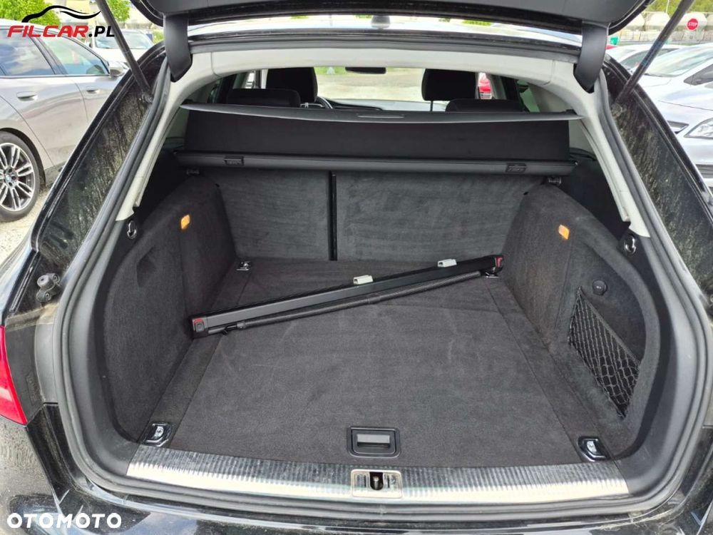 Audi A4 Avant - 22