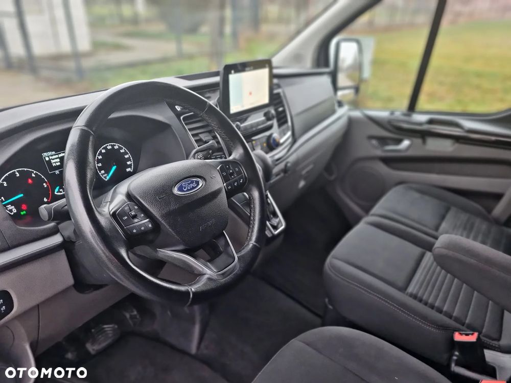 Ford TRANSIT CUSTOM - 32