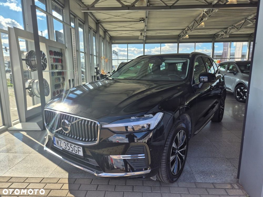Volvo XC 60 B4 B Plus Bright - 2