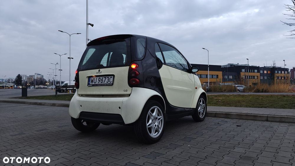Smart Fortwo softtouch pure cdi - 9