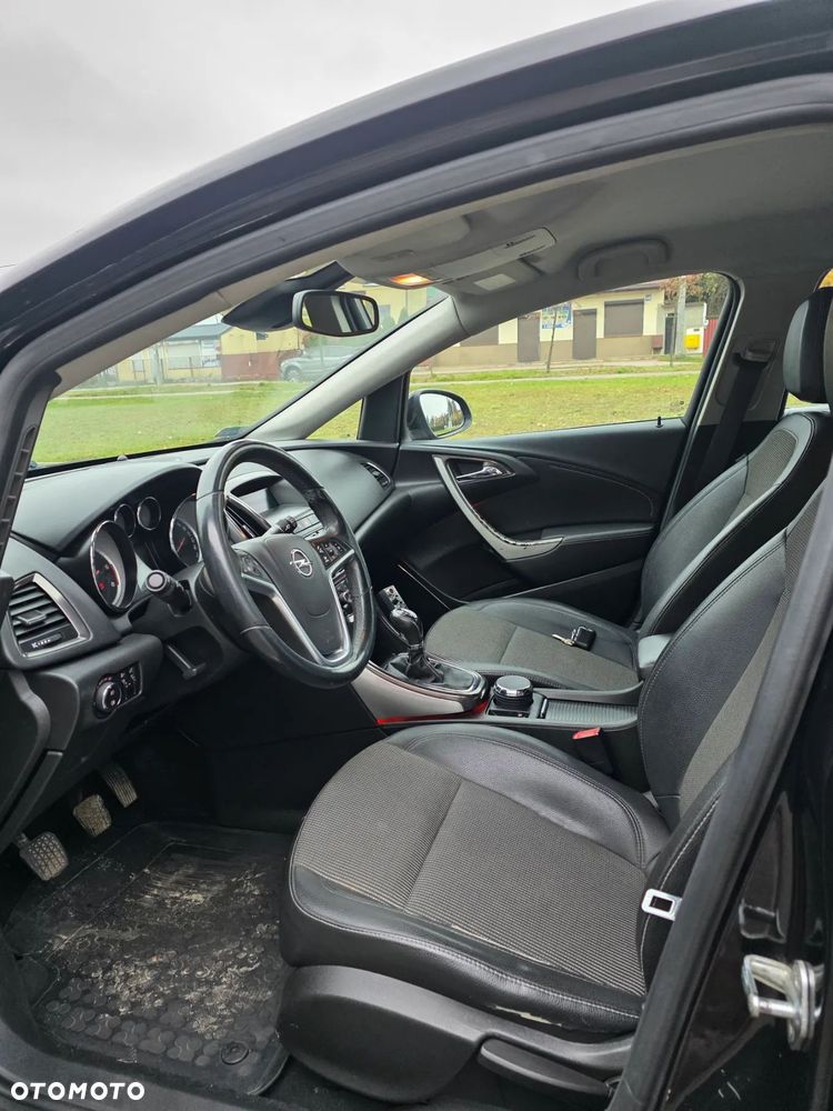 Opel Astra 1.7 CDTI DPF Cosmo - 12
