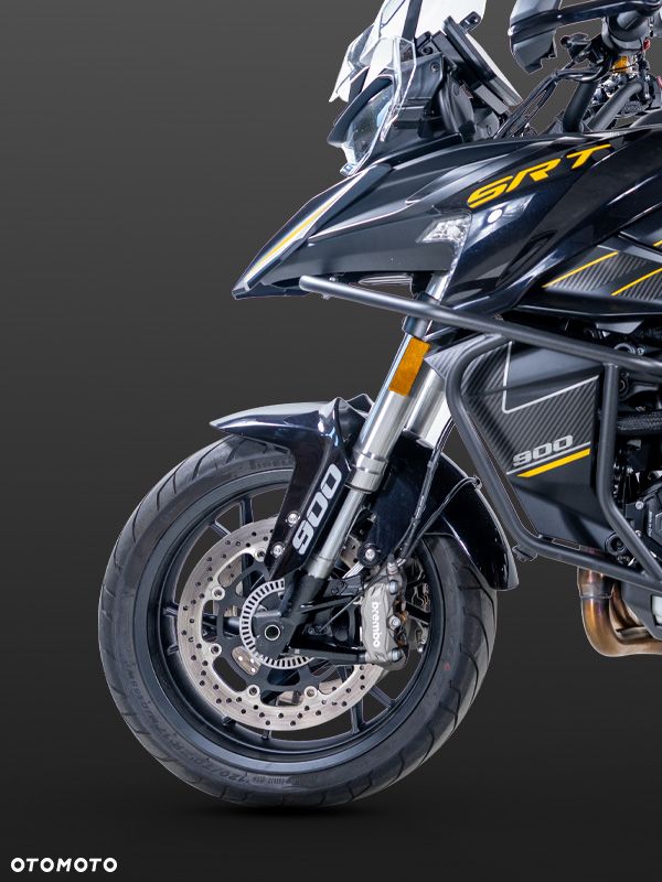 QJMOTOR 900 S - 3
