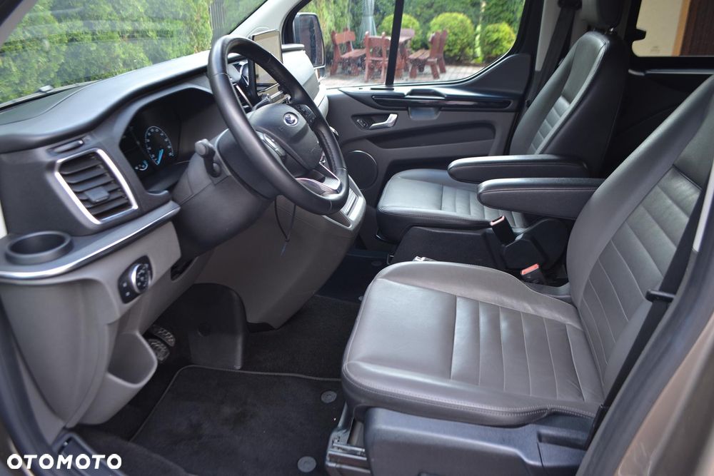 Ford Tourneo Custom 2.0 EcoBlue Hybrid L2 Titanium - 36