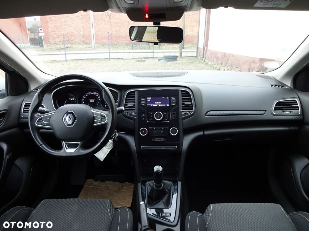 Renault Megane ENERGY TCe 100 LIFE - 12