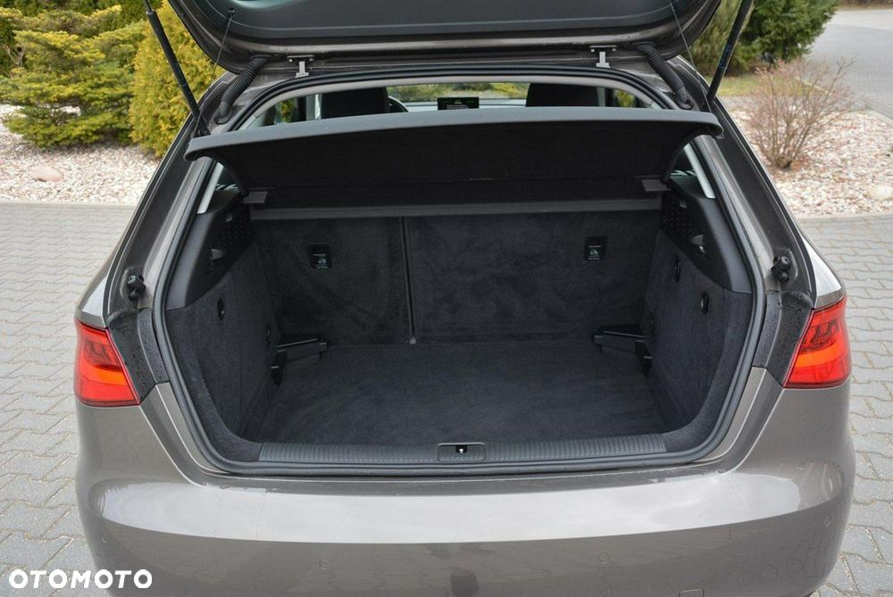 Audi A3 3-drzwiowe 1.6 TDI Ambiente - 30