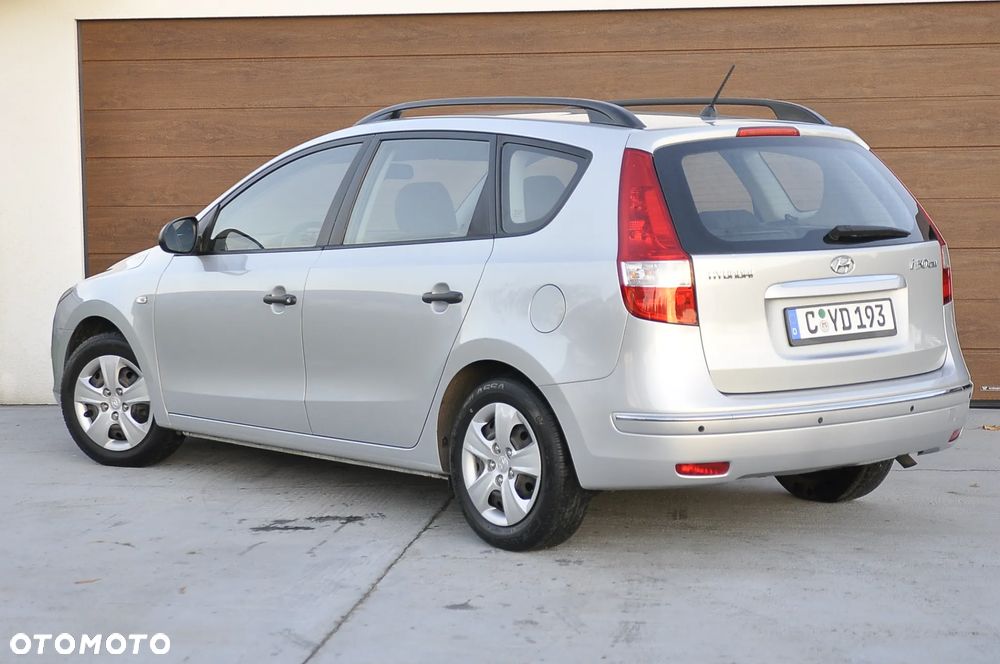 Hyundai i30 i30cw 1.4 blue Classic - 19