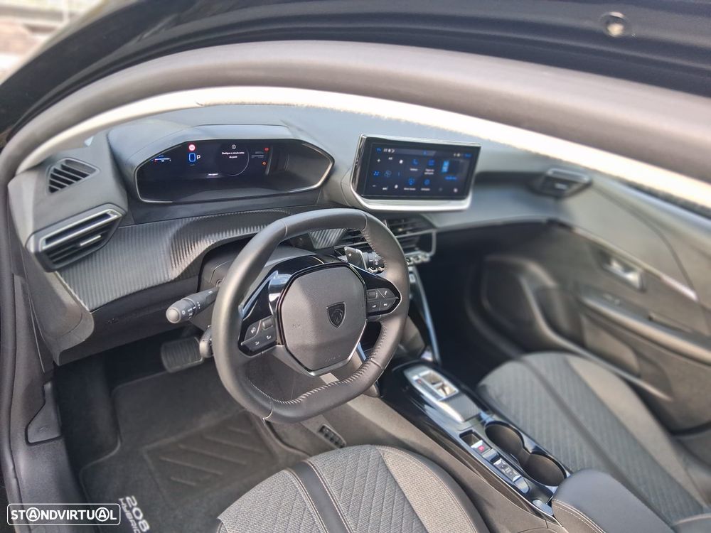 Peugeot 208 1.2 Hybrid Allure e-DCS6 - 15