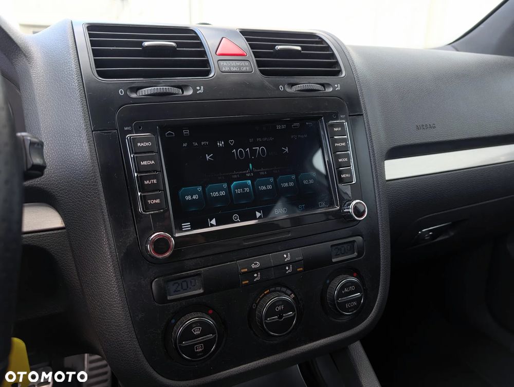 Volkswagen Golf V 2.0 TSI GTI Edition 30 - 16