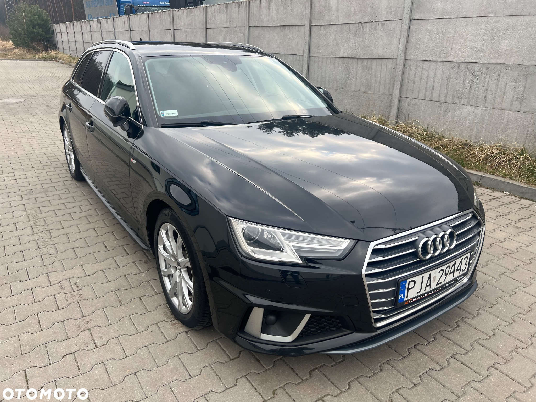 Audi A4 Avant 2.0 TDI S tronic - 3