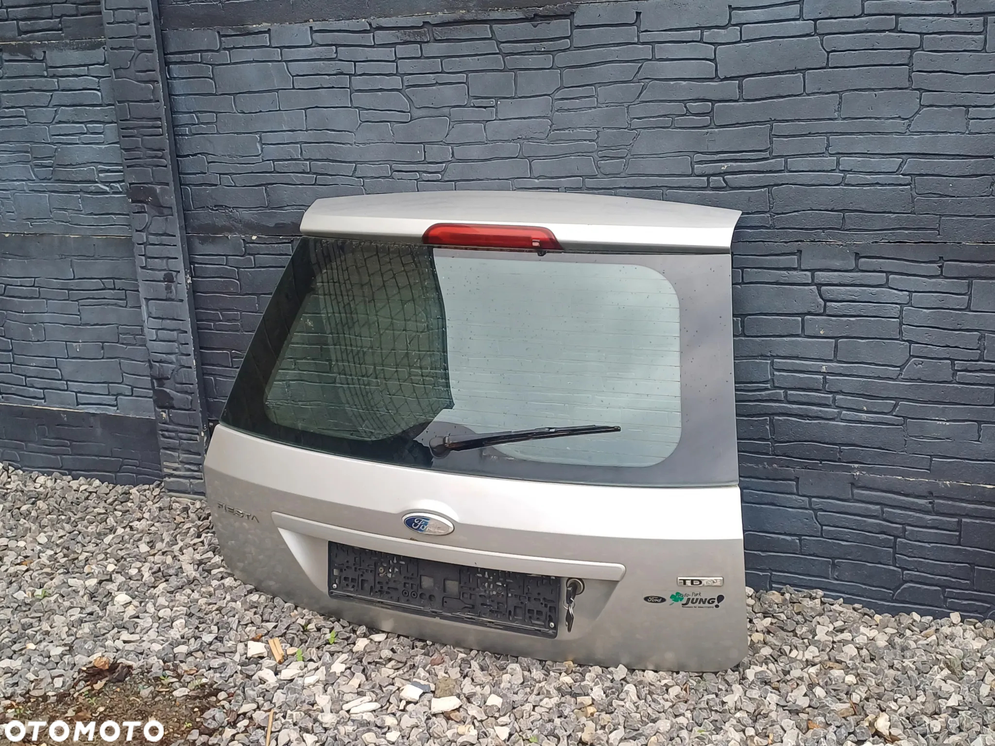 KLAPA BAGAŻNIKA FORD FIESTA MK6 TYŁ 62 - 3