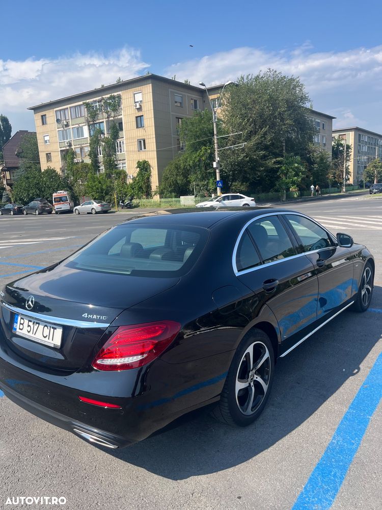 Mercedes-Benz E - 16