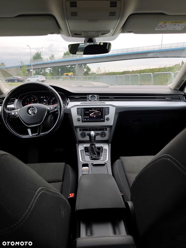 Volkswagen Passat 2.0 TDI BMT Comfortline DSG - 14