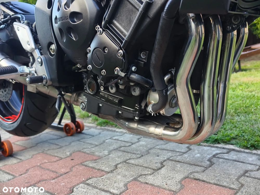 Yamaha FZ - 14