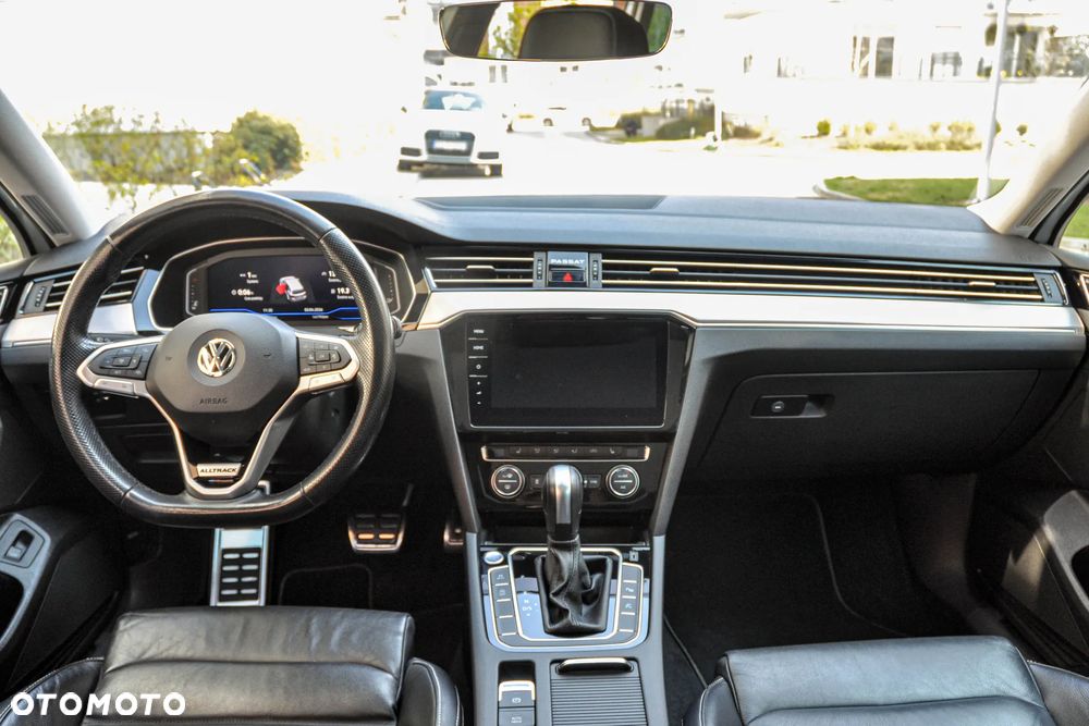 Volkswagen Passat Alltrack - 10