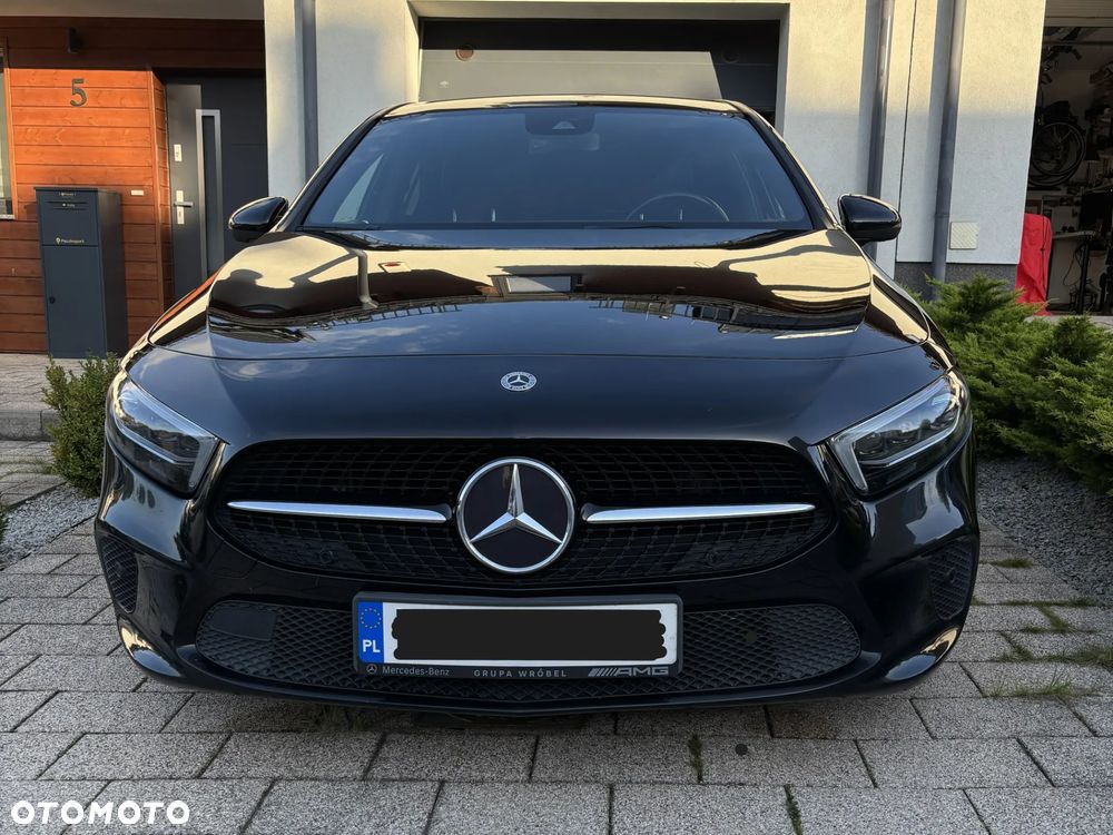 Mercedes-Benz Klasa A 180 Progressive 7G-DCT - 2