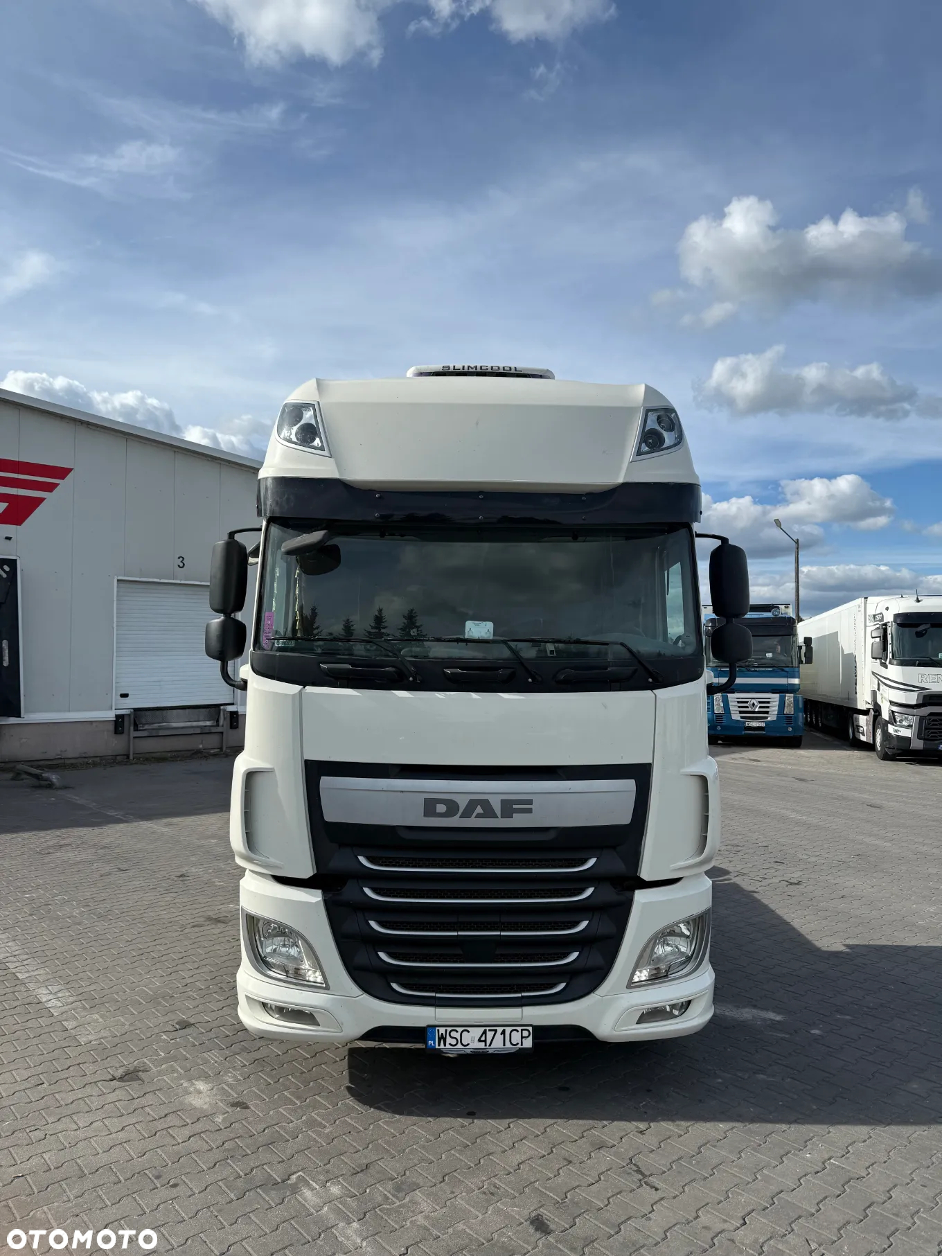 DAF XF - 8