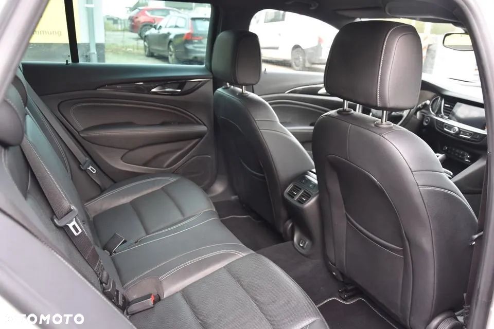 Opel Insignia - 9