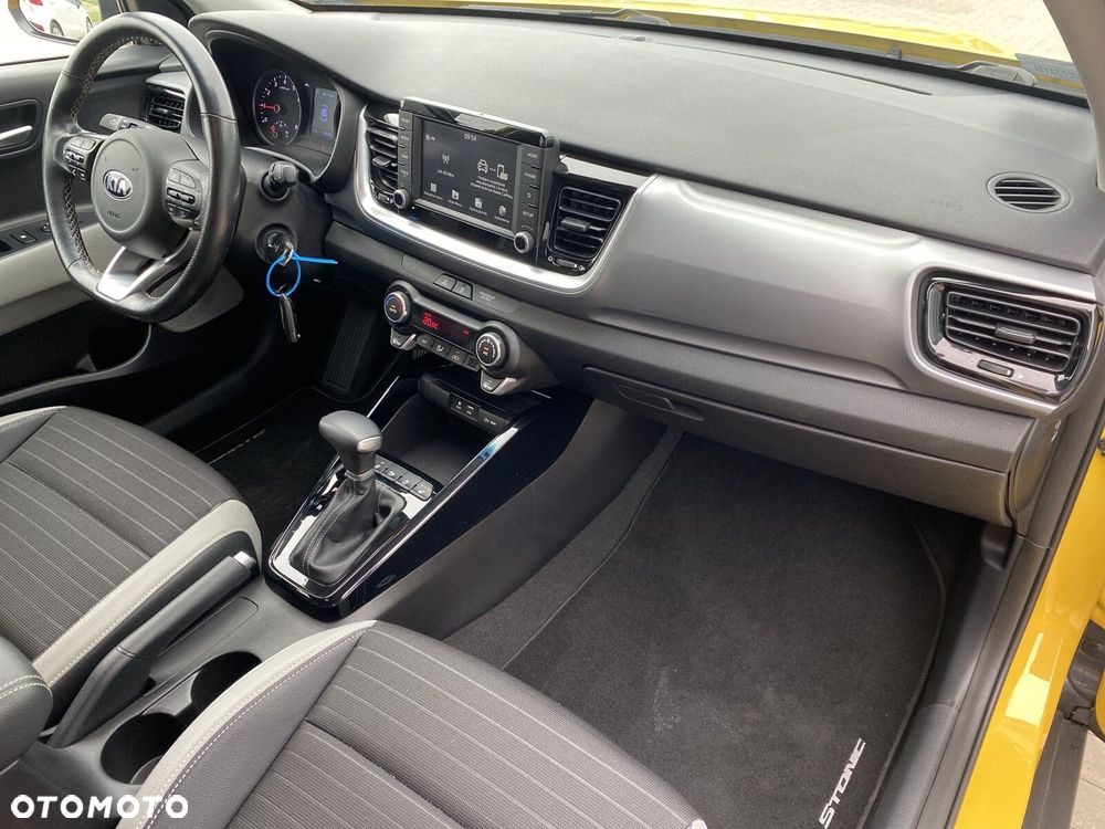 Kia Stonic - 18