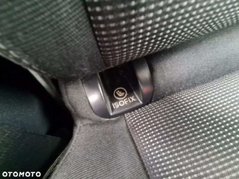 Mercedes-Benz Klasa B 180 CDI - 23