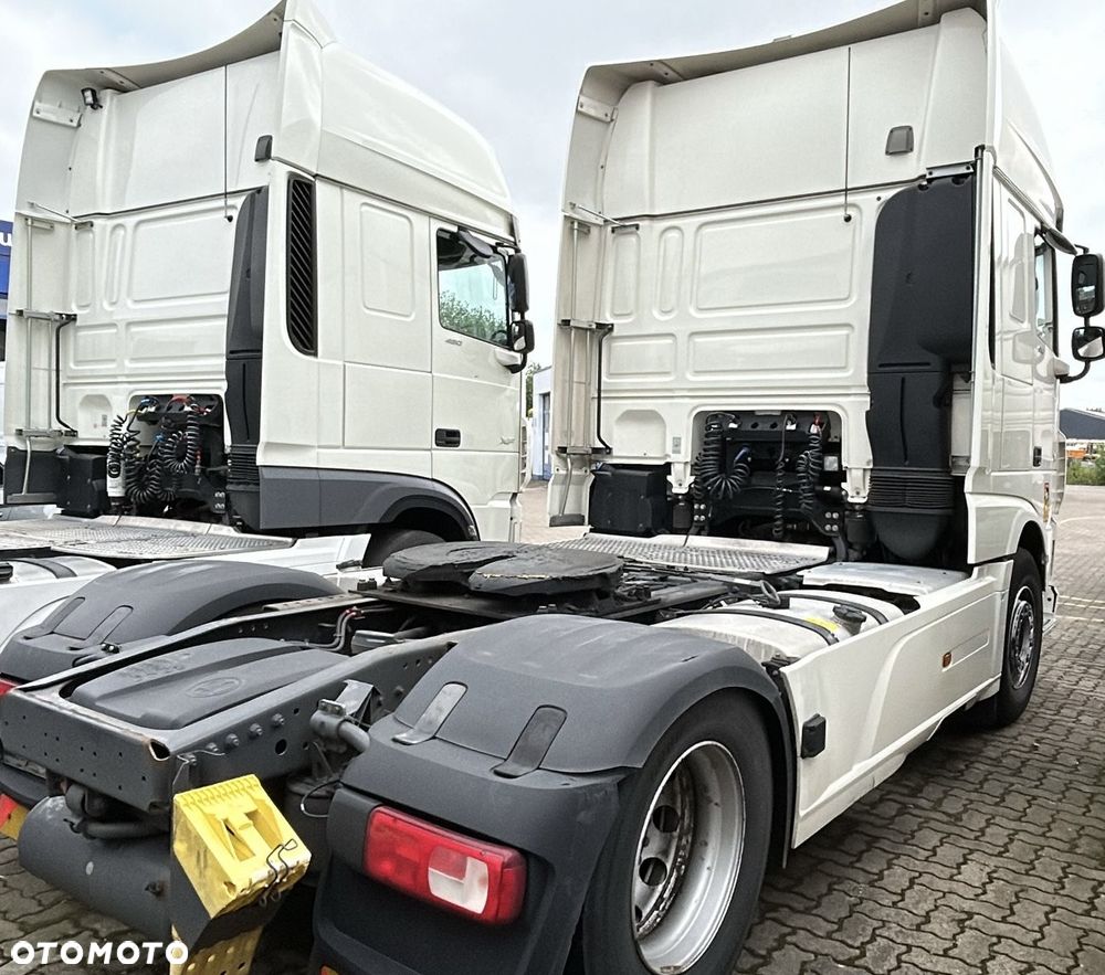 DAF XF 530 Super Space Cab Euro-6 FULL RETARDER XENON Klima Postojowa Lodówka 2-Zbiorniki Paliwa - 7