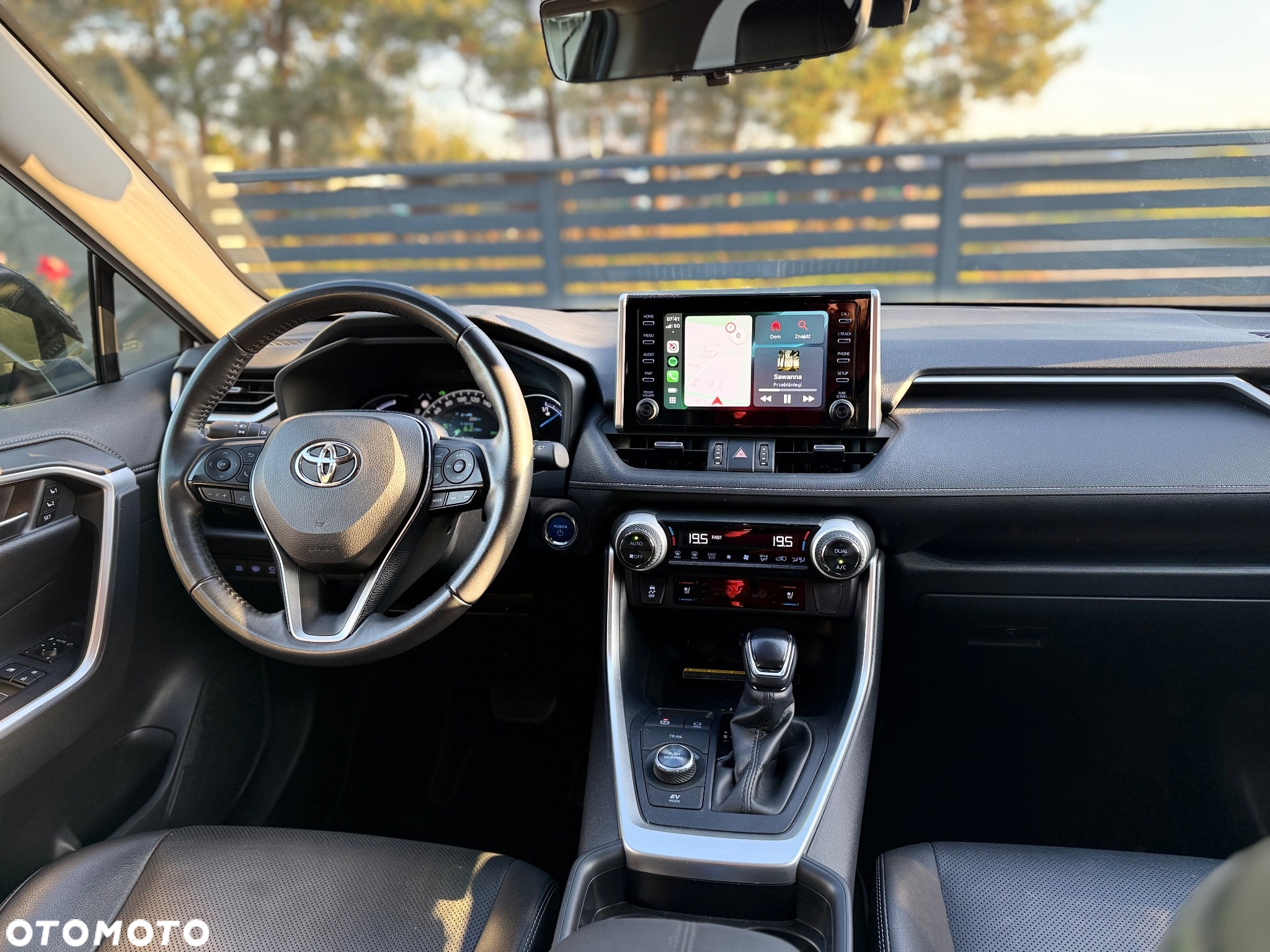 Toyota RAV4 2.5 Hybrid Executive 4x4 - 17