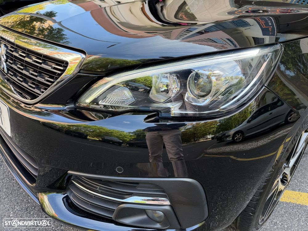 Peugeot 308 1.5 BlueHDi Style EAT8 - 22