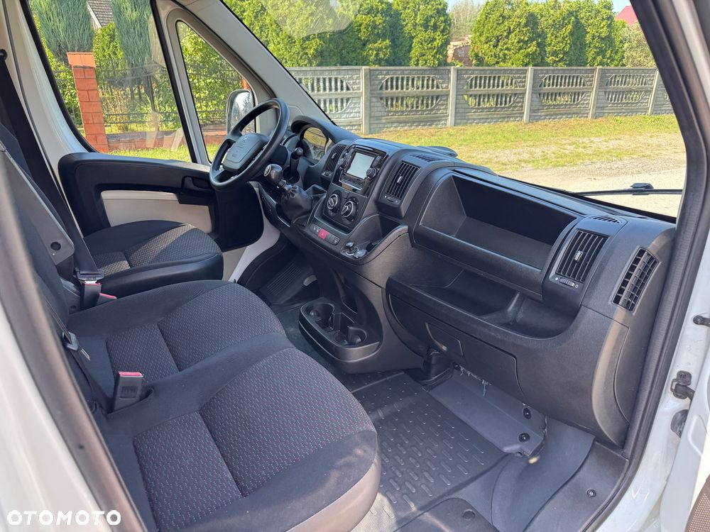 Peugeot Boxer 130 ! L2H2 ! 5 drzwi ! Klima ! Z Francji - 11