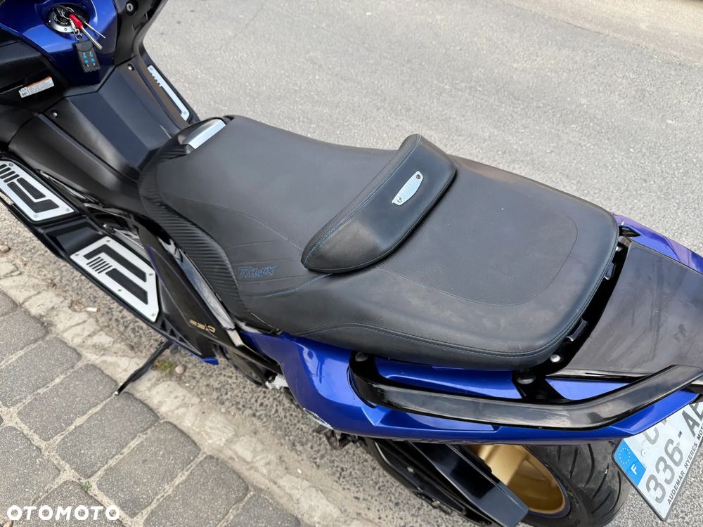 Yamaha Tmax - 20